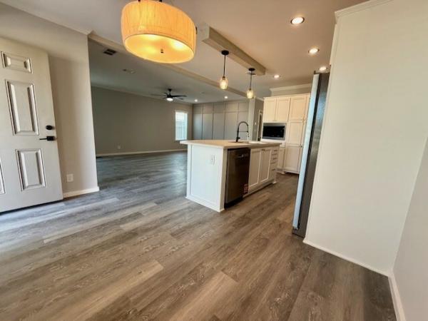 2025 Palm Harbor 340EL28562A Mobile Home