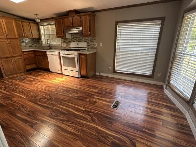 Photo 5 of 13 of home located at 226 East Scarlet Oak Drive Coopersville, MI 49404