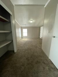 1990 Southern Energy Homes Sprint/SES Series Mobile Home
