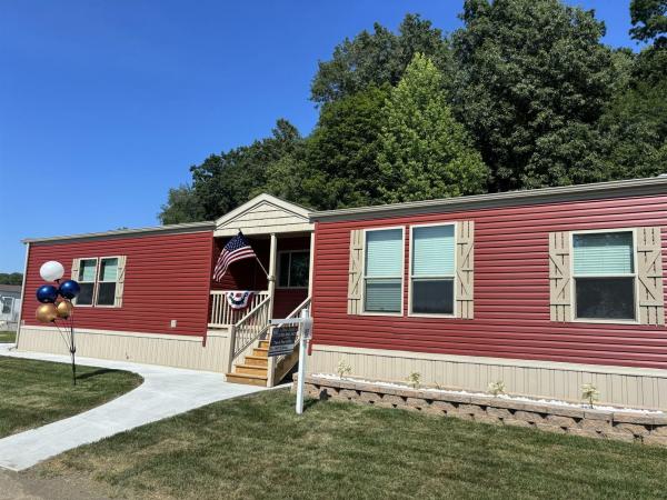 2025 Adventure 7992 Mobile Home For Sale