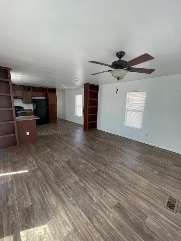 2015 Clayton Homes Inc Yes Mobile Home