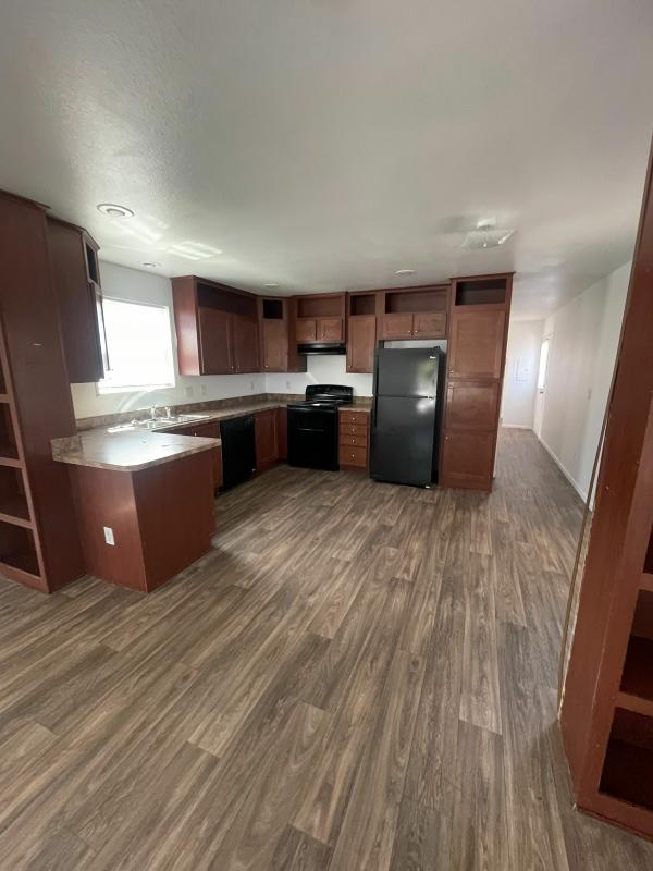 2015 Clayton Homes Inc Yes Mobile Home