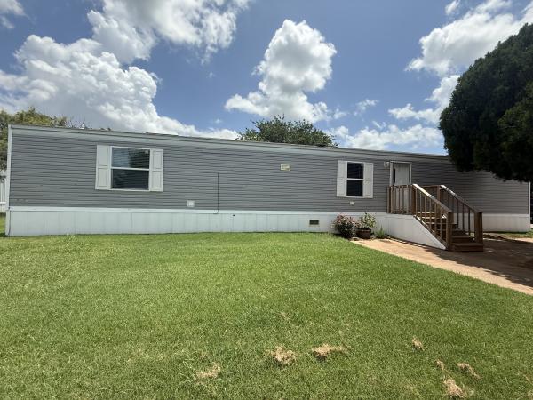 2022 97TRS14663AH22S  Home