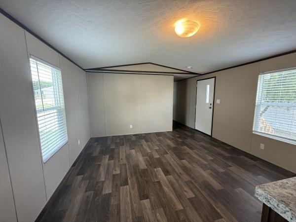 2022 97TRS14663AH22S  Home