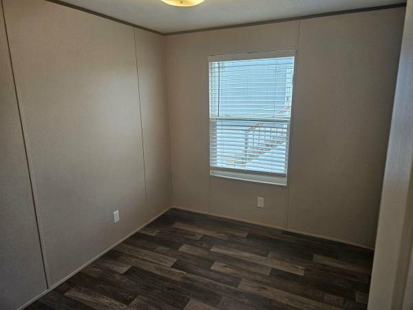 2022 97TRS14663AH22S  Home