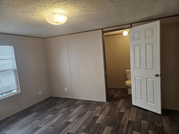 2022 97TRS14663AH22S  Home