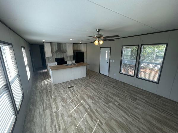 2022 31IND16663CH22  Home