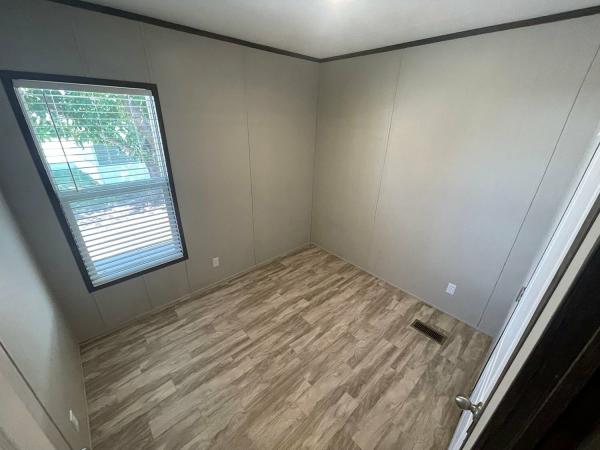 2022 31IND16663CH22  Home