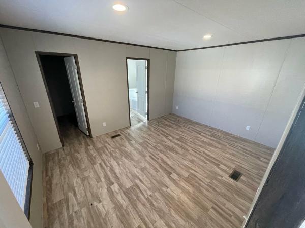 2022 31IND16663CH22  Home