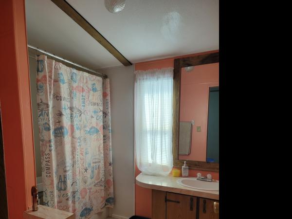 1985 SCHU  Home