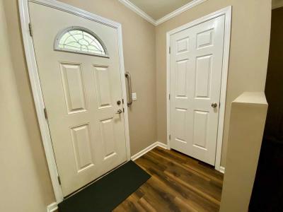 Photo 3 of 30 of home located at 2115 Central Ave #30 Schenectady, NY 12304