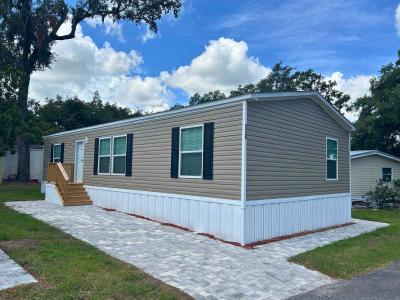 Mobile Home at 11611 Sir Lawrence Court, Site 118 Thonotosassa, FL 33592