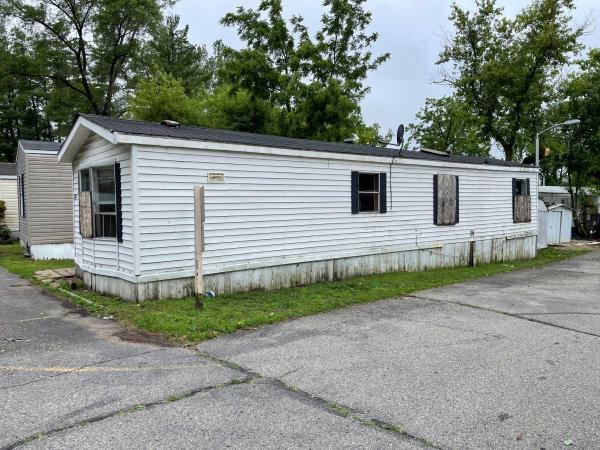 1990 Fairmont Mobile Home