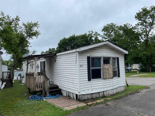 1990 Fairmont Mobile Home