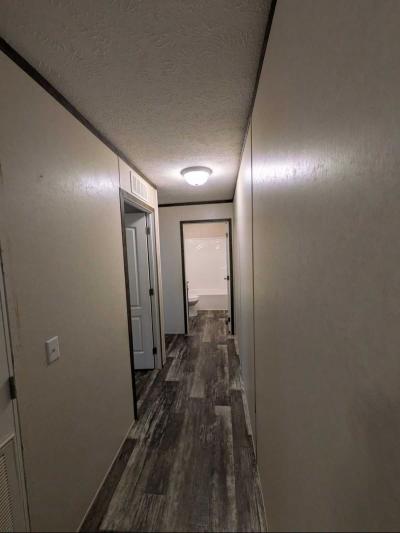 Photo 5 of 18 of home located at 301 Mantle Ave #262Kc Jackson, MI 49202