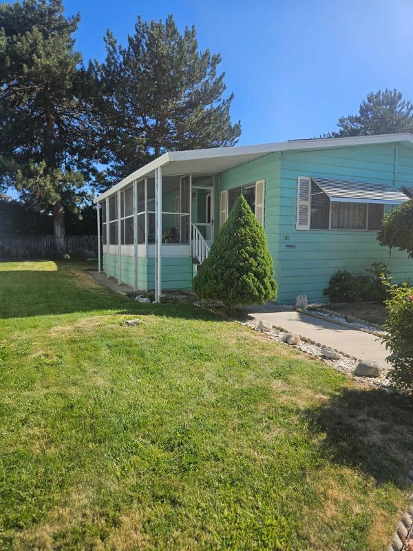 1978 HOW Manufactured Home