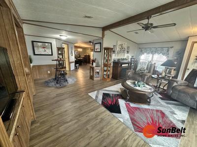 Photo 4 of 25 of home located at 158 Azalea Drive Fruitland Park, FL 34731