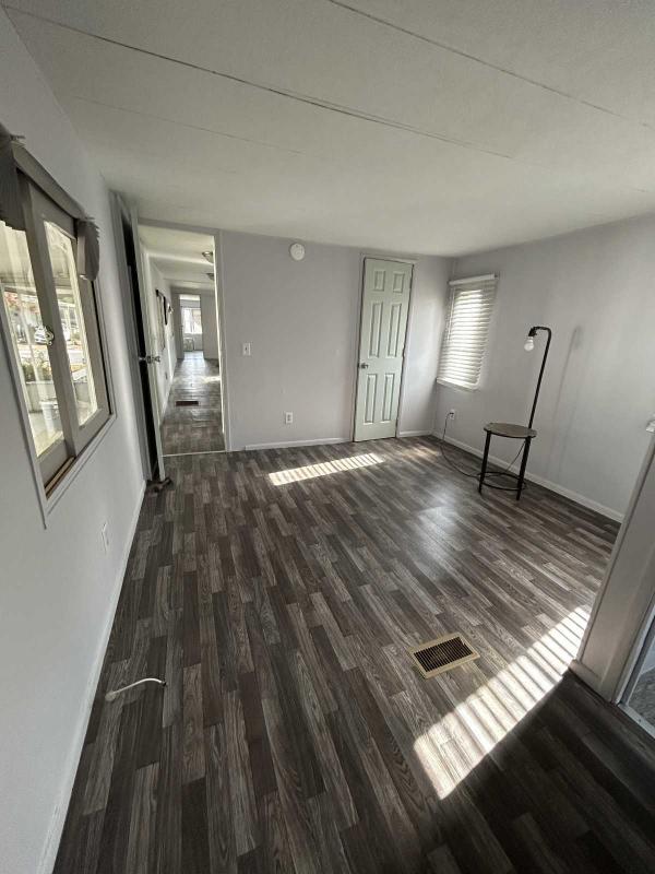 Photo 1 of 2 of home located at 7302 78th Terr, Lot 113 Pinellas Park, FL 33781