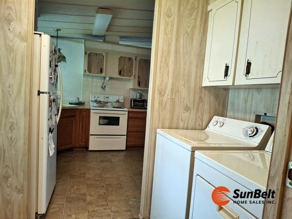 1985 SUNM Mobile Home
