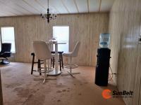 1985 SUNM Mobile Home