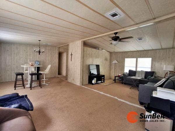 1985 SUNM Mobile Home