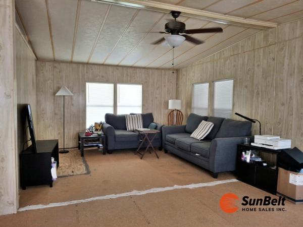 1985 SUNM Mobile Home