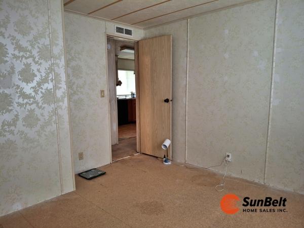 1985 SUNM Mobile Home