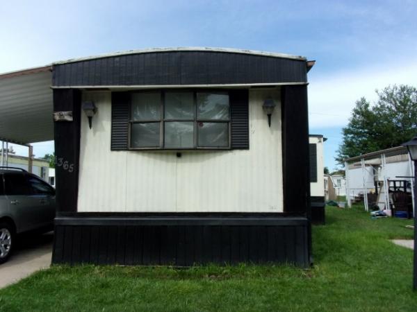 1981 Parkwood Mobile Home For Sale