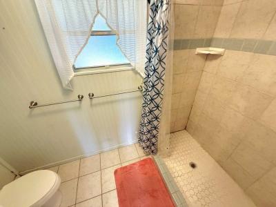 Photo 5 of 27 of home located at 7349 Ulmerton Rd. Largo, FL 33771