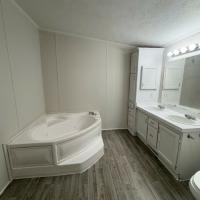 1999 Skyline Manufactured Home