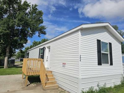 Photo 4 of 14 of home located at 700 S 12th St #206 Bismarck, ND 58504