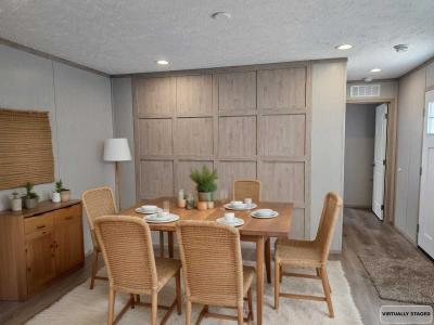 Photo 2 of 14 of home located at 700 S 12th St #206 Bismarck, ND 58504