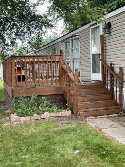 Photo 2 of 11 of home located at 22028 Dubois Ln #112 Romulus, MI 48174