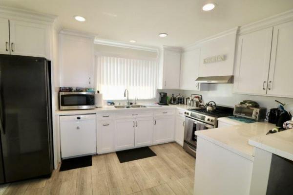 1983 Westway Homes 90006 W8A Mobile Home