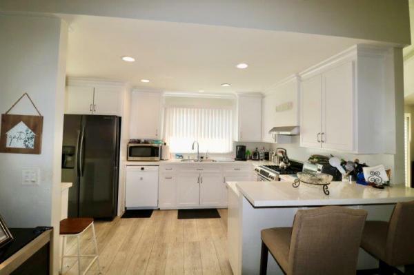1983 Westway Homes 90006 W8A Mobile Home