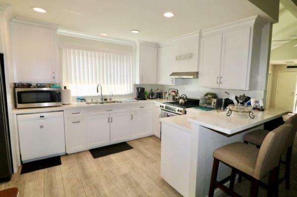 1983 Westway Homes 90006 W8A Mobile Home