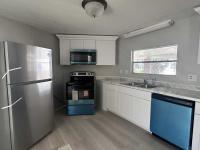 1980 Skyl HS Mobile Home