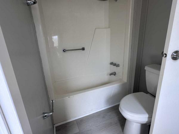 1980 Skyl HS Mobile Home