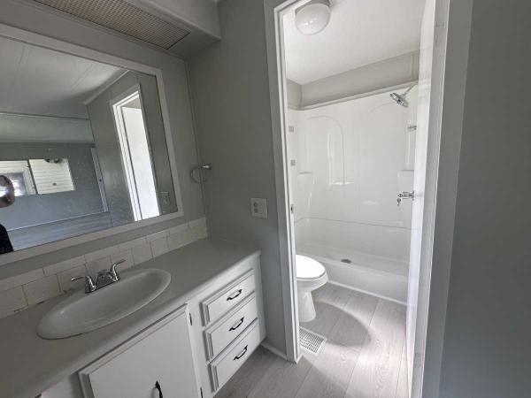 1980 Skyl HS Mobile Home