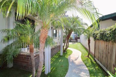 Photo 7 of 33 of home located at 746 Village Lake Mall #334 Brea, CA 92821