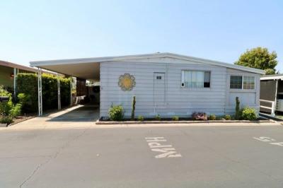Mobile Home at 16742 Lake Ridge Way #154 Yorba Linda, CA 92886