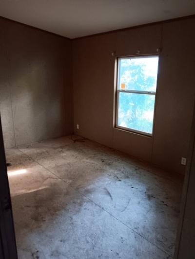 Photo 4 of 11 of home located at 513 Jefferson St Clarendon, AR 72029