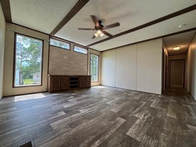 Photo 4 of 20 of home located at 22651 Co Rd 70 Andalusia, AL 36421