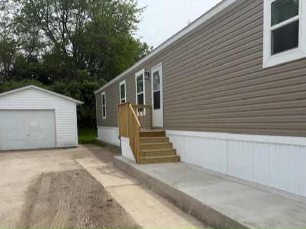 2025 Clayton - Wakarusa, IN Pulse Collection Manufactured Home