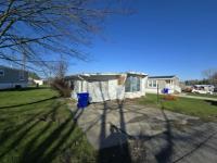 1981 WINDSOR Manufactured Home