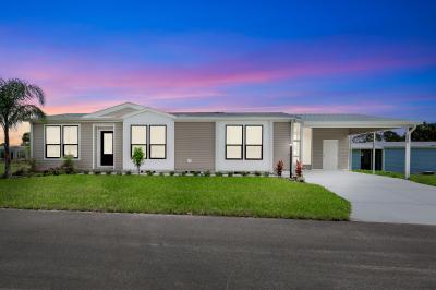 Photo 2 of 18 of home located at 506 Sheehan Way Lady Lake, FL 32159