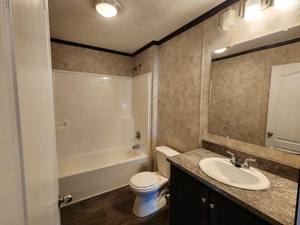 2018 Clayton Homes Inc Pulse Mobile Home