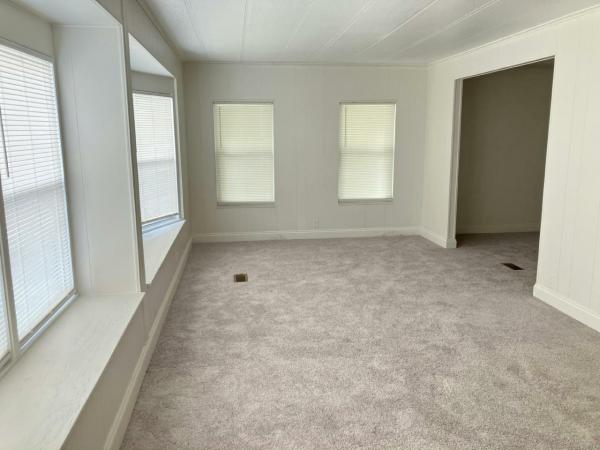 1981 TWIN Manufactured Home