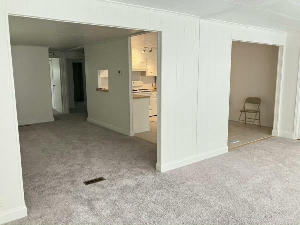 1981 TWIN Manufactured Home