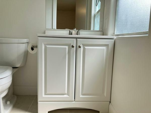 1981 TWIN Manufactured Home
